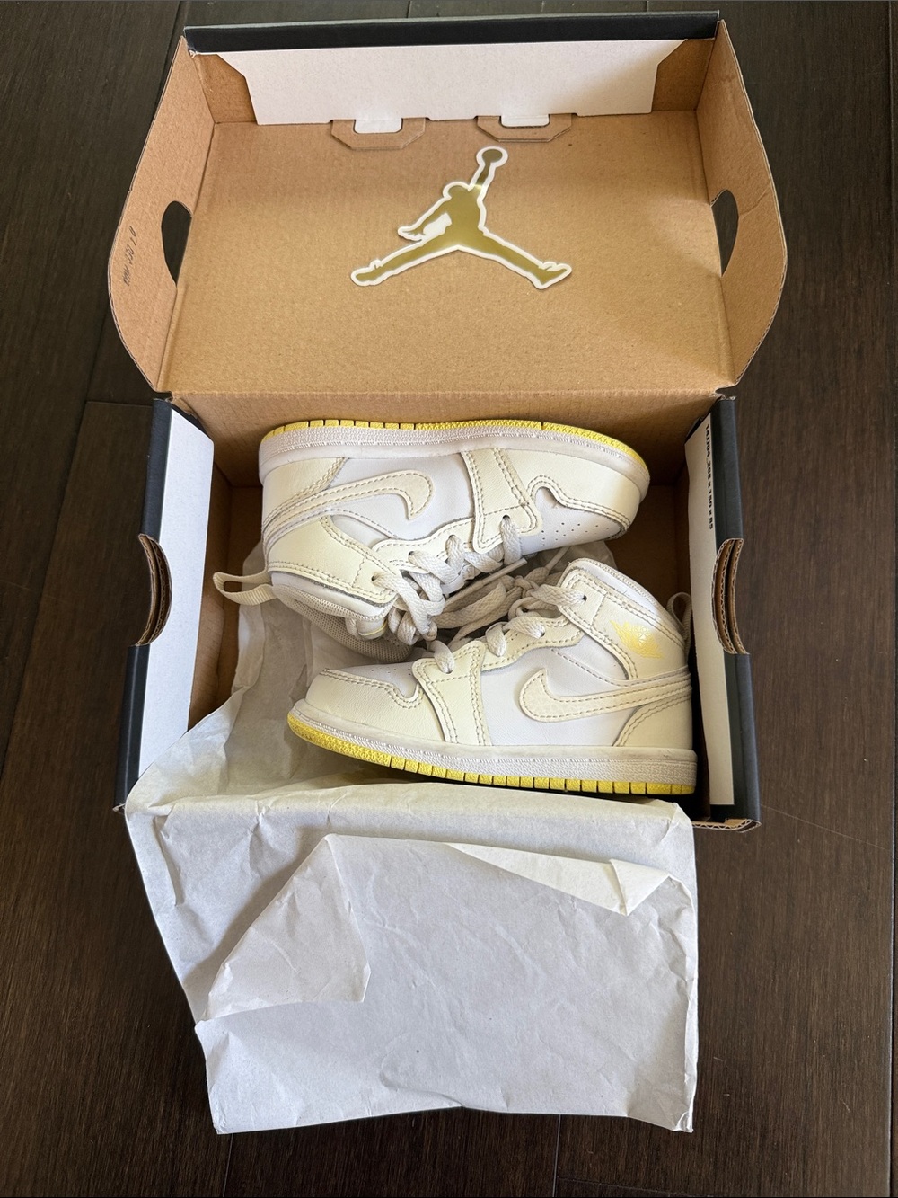 Jordan Kids Cream and Yellow High-Top Sneakers